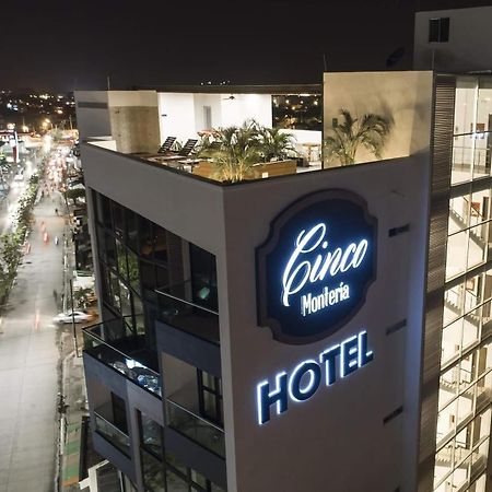Hotel Cinco מונטריה מראה חיצוני תמונה